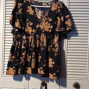 SHEIN Black Floral Blouse with V-neck Ruffled Sleeves